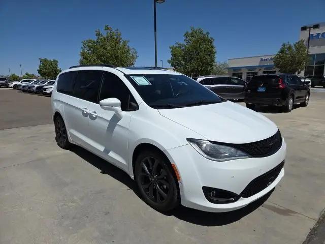 2020 Chrysler Pacifica 35th Anniversary Limited