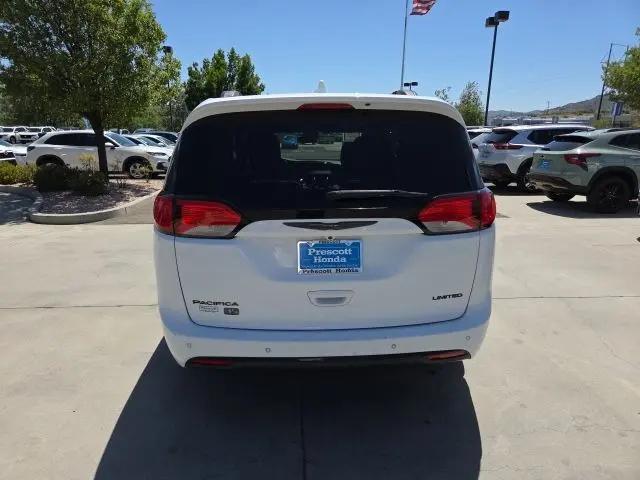 2020 Chrysler Pacifica 35th Anniversary Limited