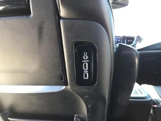 2020 Chrysler Pacifica 35th Anniversary Limited