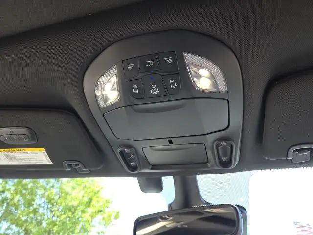 2020 Chrysler Pacifica 35th Anniversary Limited