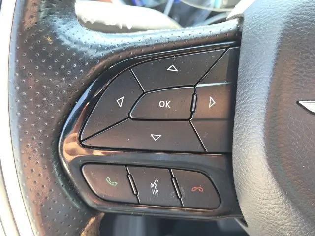 2020 Chrysler Pacifica 35th Anniversary Limited