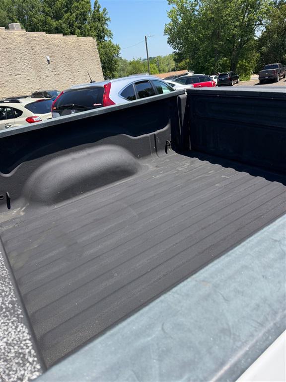 2017 Ram 1500 Laramie Crew Cab 4x4 5'7" Box