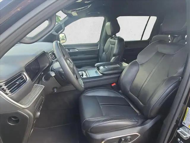 2023 Jeep Wagoneer Series II 4x4