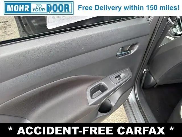 2021 Nissan Versa SV Xtronic CVT