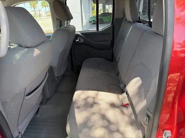 2017 Nissan Frontier SV