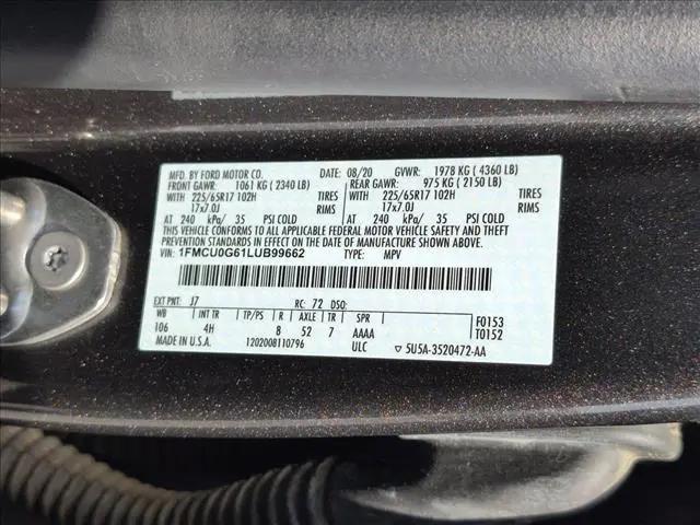 2020 Ford Escape SE