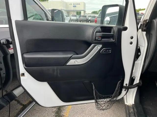2015 Jeep Wrangler Unlimited Sport