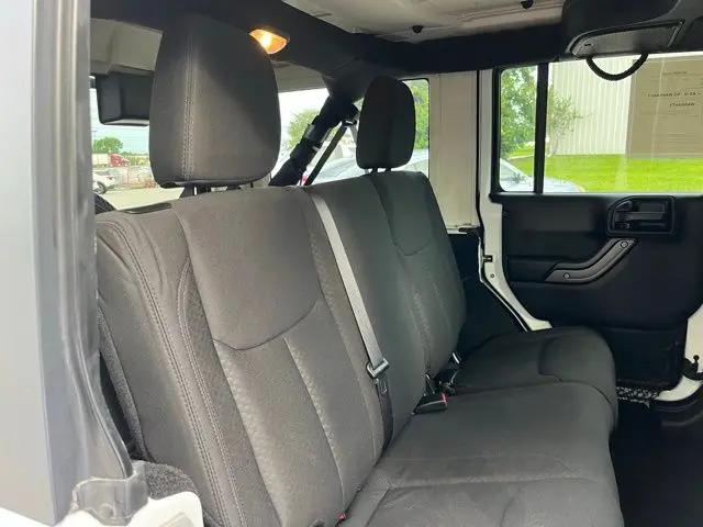 2015 Jeep Wrangler Unlimited Sport
