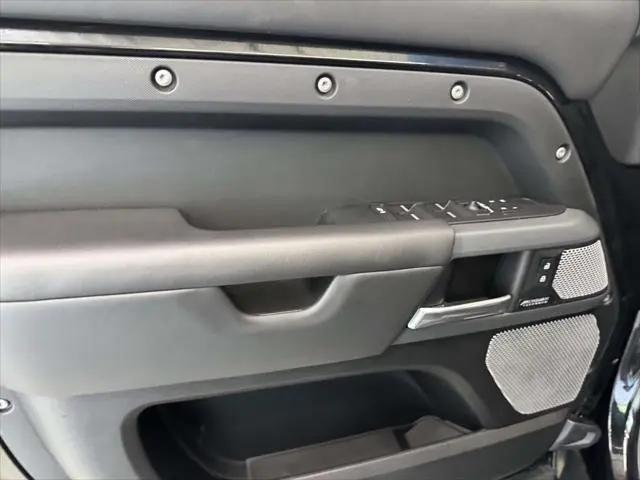 2023 Land Rover Defender 130 X