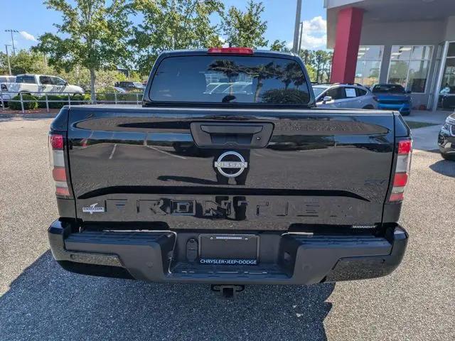 2023 Nissan Frontier Crew Cab SV 4x2