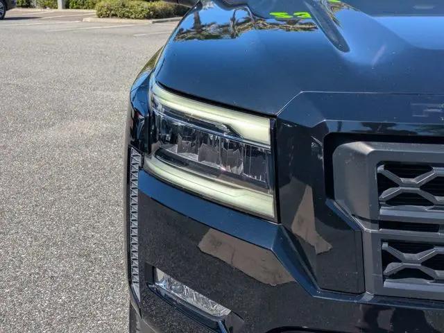 2023 Nissan Frontier Crew Cab SV 4x2