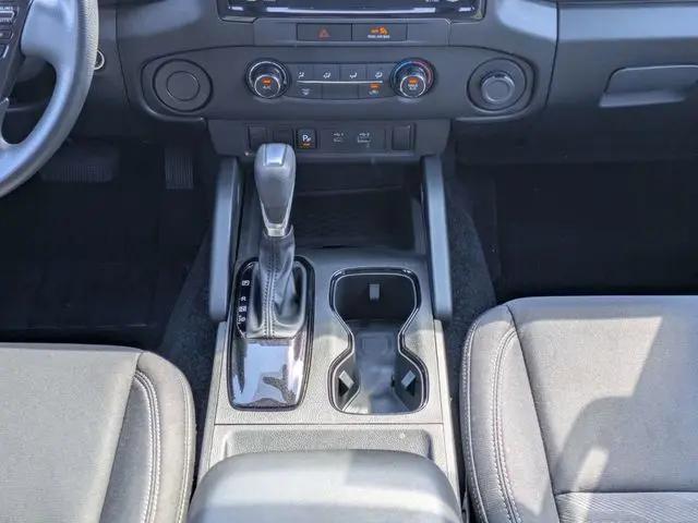 2023 Nissan Frontier Crew Cab SV 4x2