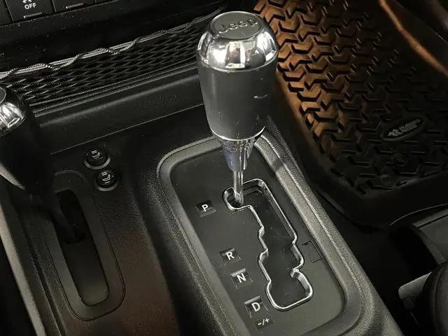 2013 Jeep Wrangler Sahara