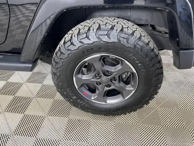 2013 Jeep Wrangler Sahara