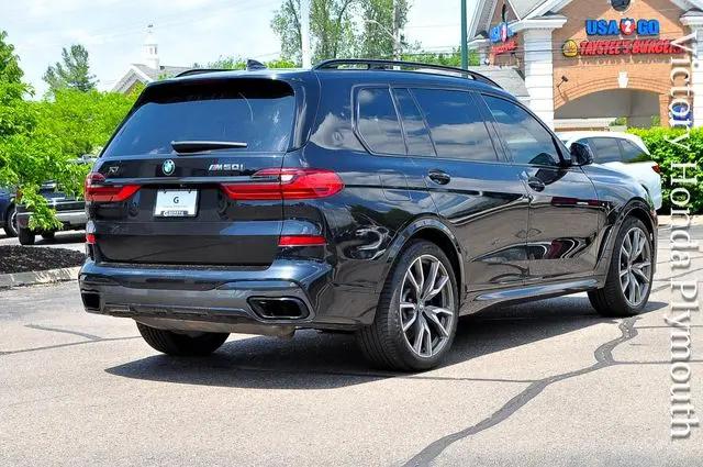 2020 BMW X7 M50i