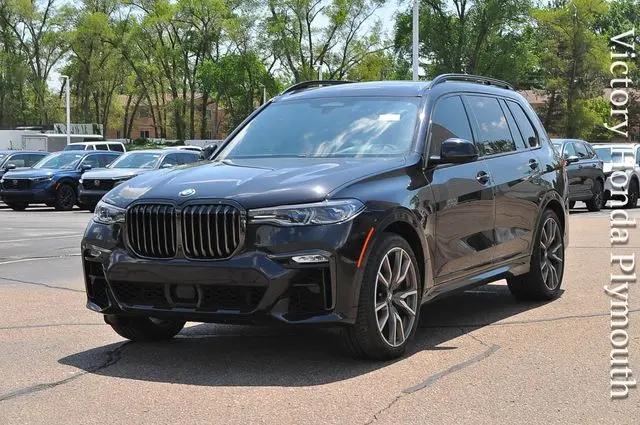 2020 BMW X7 M50i