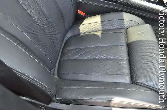 2020 BMW X7 M50i