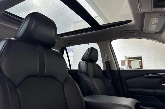 2025 Honda Pilot Touring