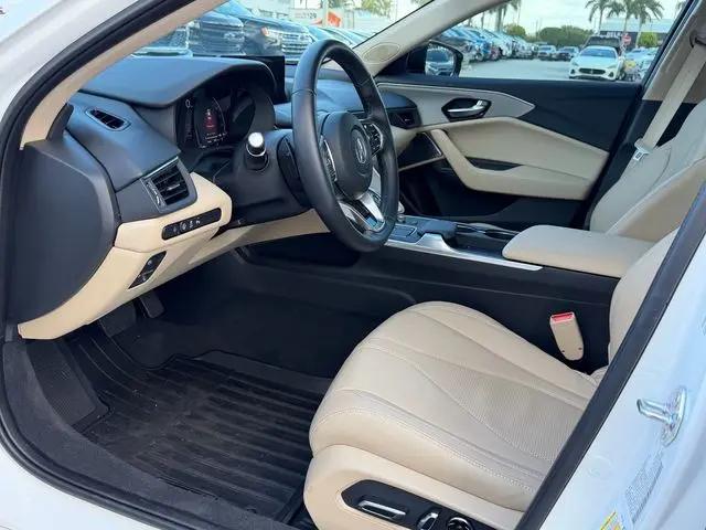 2025 Acura TLX Technology Package