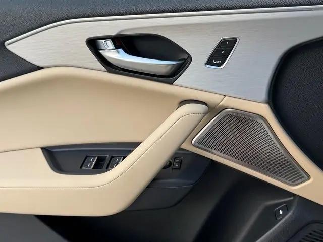 2025 Acura TLX Technology Package