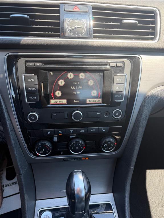 2014 Volkswagen Passat 2.0L TDI SE