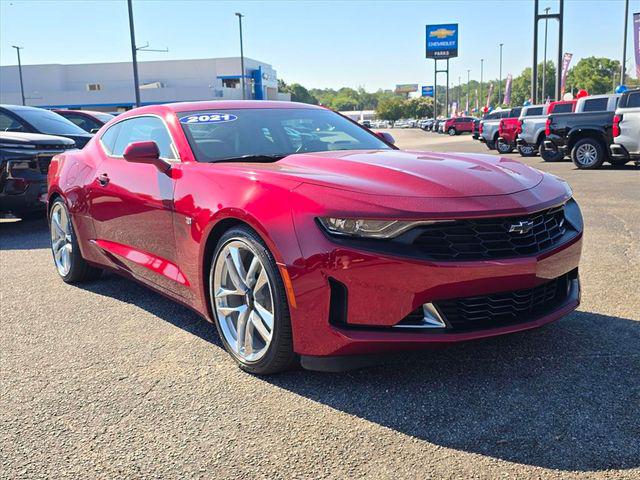 2021 Chevrolet Camaro RWD Coupe 2LT