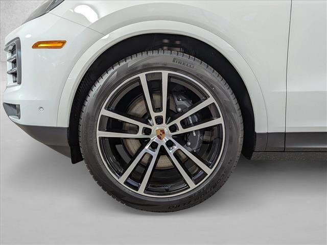 2026 Porsche Cayenne AWD
