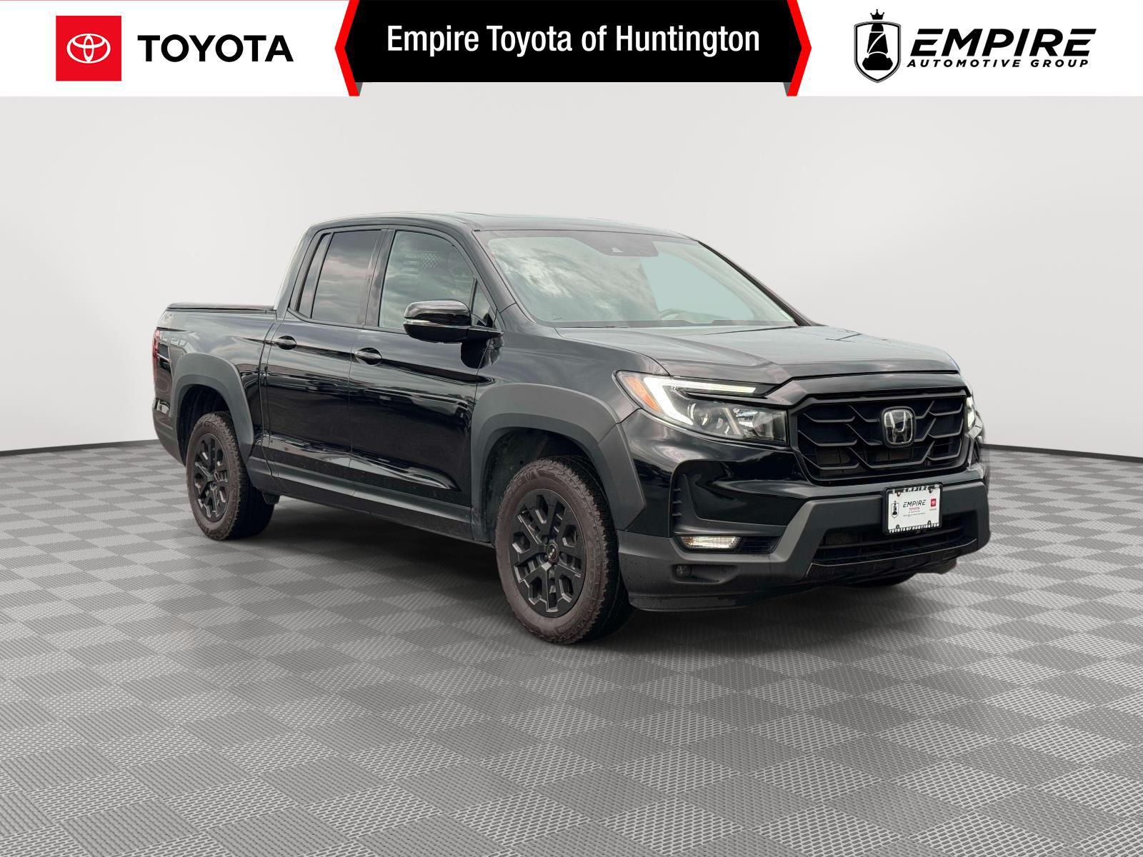 Crystal Black Pearl 2023 Honda Ridgeline Black Edition AWD Pickup Truck All-Wheel Drive Automatic