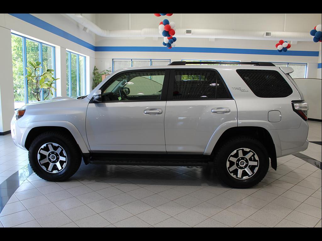 2024 Toyota 4Runner TRD Off-Road Premium - Photo 8