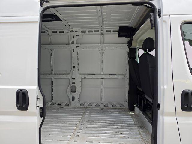 2026 Ram ProMaster 2500 Cargo Van Tradesman High Roof 159" WB w/Pass Seat