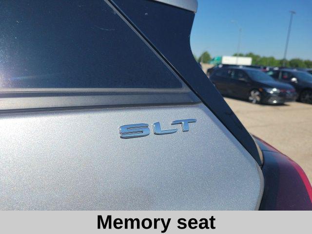 2024 GMC Terrain FWD SLT