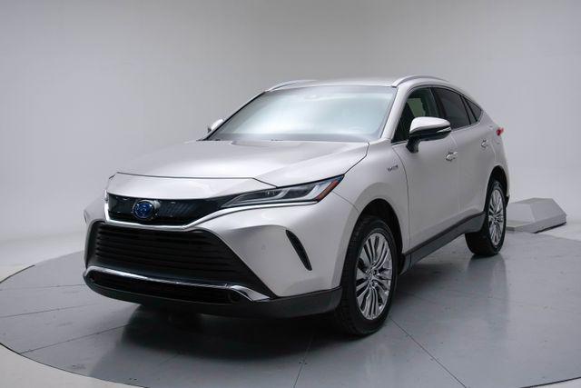 2021 Toyota Venza XLE Hybrid AWD's photo