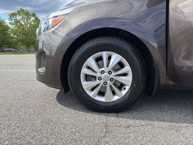2018 Kia Sedona LX