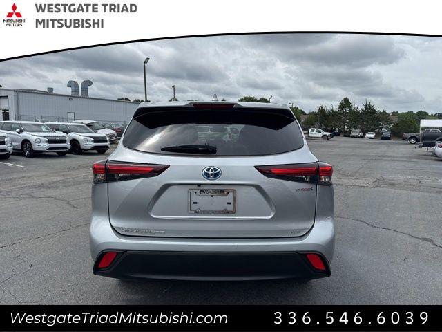2024 Toyota Highlander Hybrid XLE