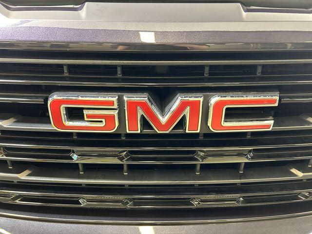 2025 GMC Sierra 1500 4WD Crew Cab Short Box Elevation with 3VL