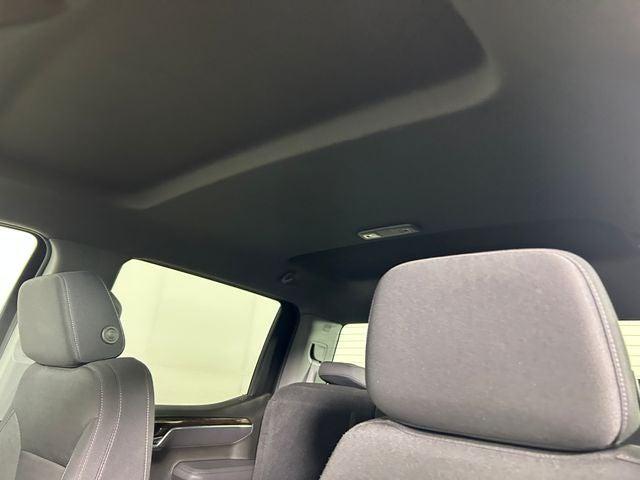 2025 GMC Sierra 1500 4WD Crew Cab Short Box Elevation with 3VL