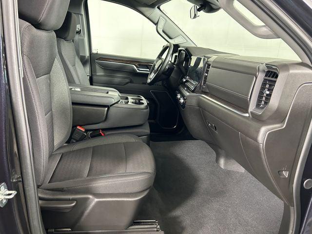 2025 GMC Sierra 1500 4WD Crew Cab Short Box Elevation with 3VL