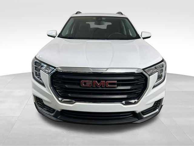 2024 GMC Terrain FWD SLE