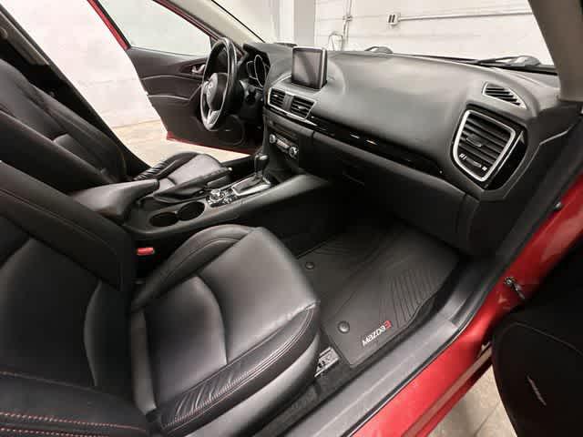 2015 Mazda Mazda3 i Grand Touring