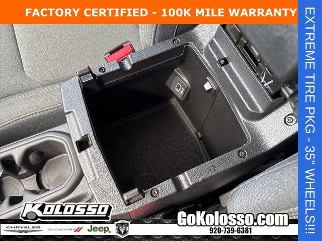 2025 Jeep Wrangler 4-Door Willys 4x4
