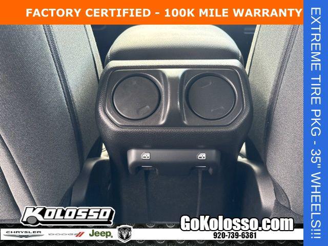 2025 Jeep Wrangler 4-Door Willys 4x4