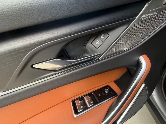 2026 Jaguar F-PACE R-Dynamic S P400 AWD Automatic