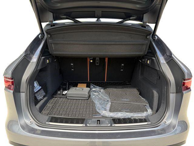 2026 Jaguar F-PACE R-Dynamic S P400 AWD Automatic
