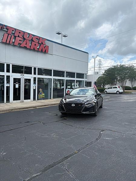 2025 Nissan Altima SR FWD