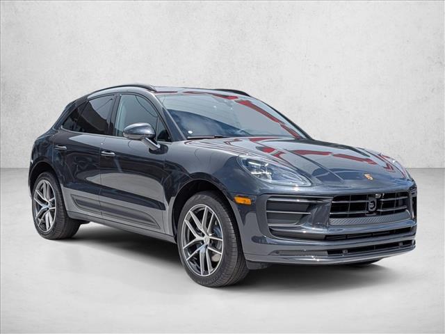 2026 Porsche Macan AWD