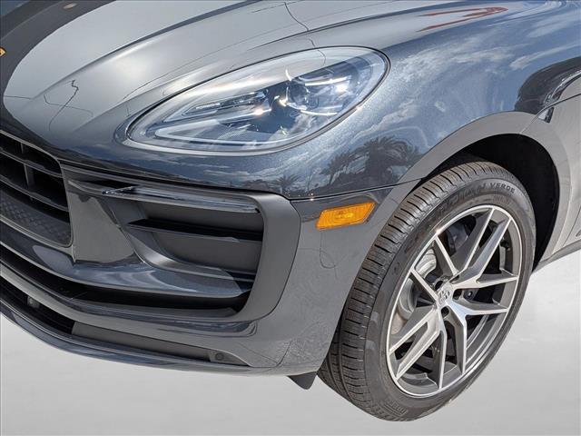 2026 Porsche Macan AWD