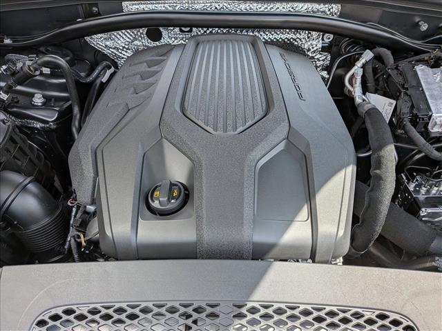 2026 Porsche Macan AWD