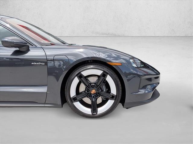 2026 Porsche Taycan 4