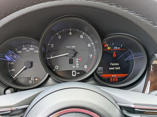 2026 Porsche Macan AWD