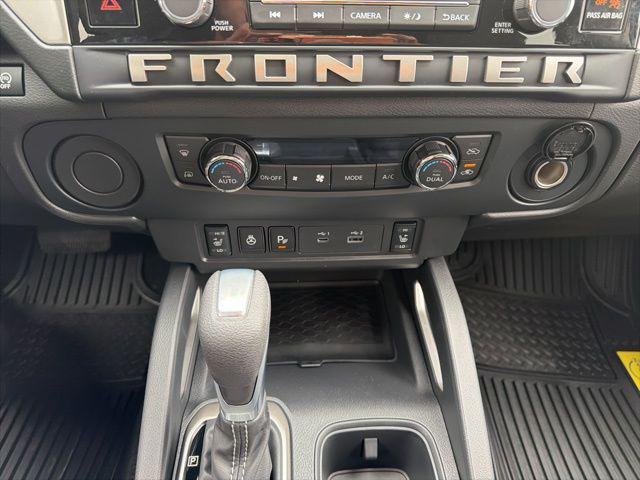 2026 Nissan Frontier Crew Cab SV 4x2